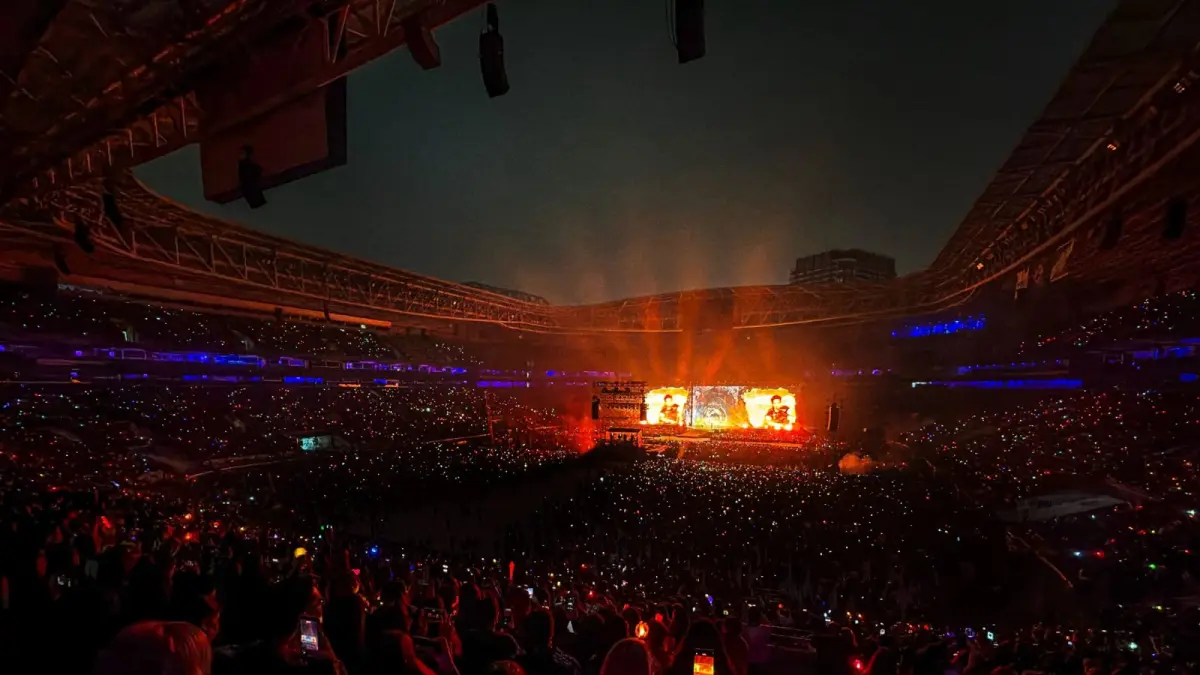 Konser ENHYPEN di Brazil berlangsung meriah. (Twitter)