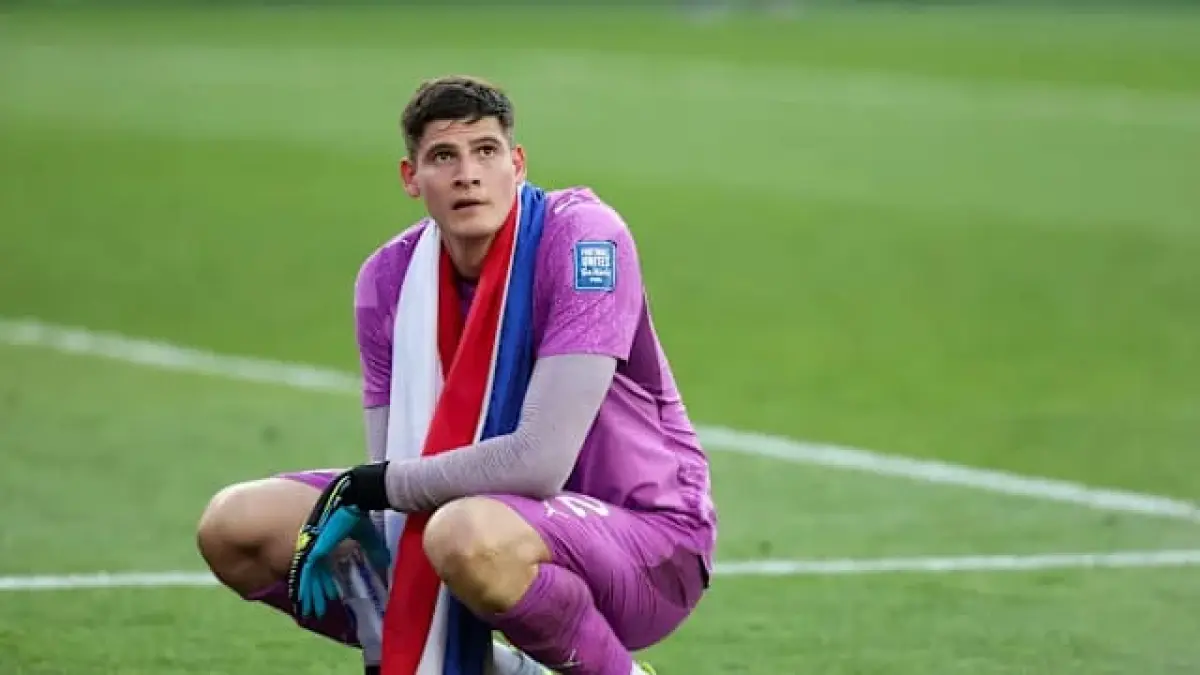 Orlando Gill, Kiper Asal Paraguay yang Menjadi Incaran Oleh Manchester United (yahoosports.com)
