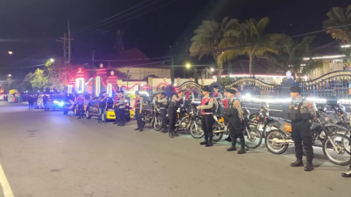 JAGA KONDUSIVITAS: Personel Polres Magetan meningkatkan intensitas patroli malam selama Bulan Suro atau Muharram 1448 Hijriah. 