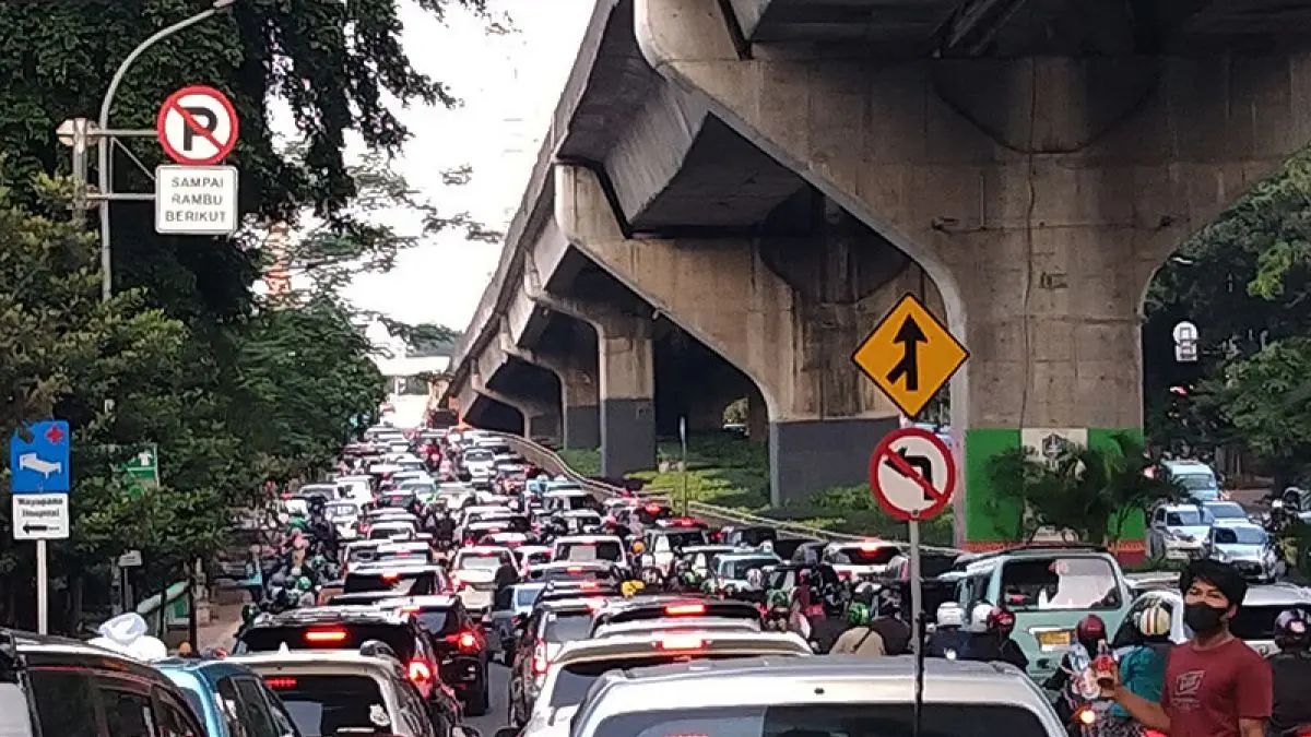 Ilustrasi kepadatan kendaraan di Jakarta. (Antara)