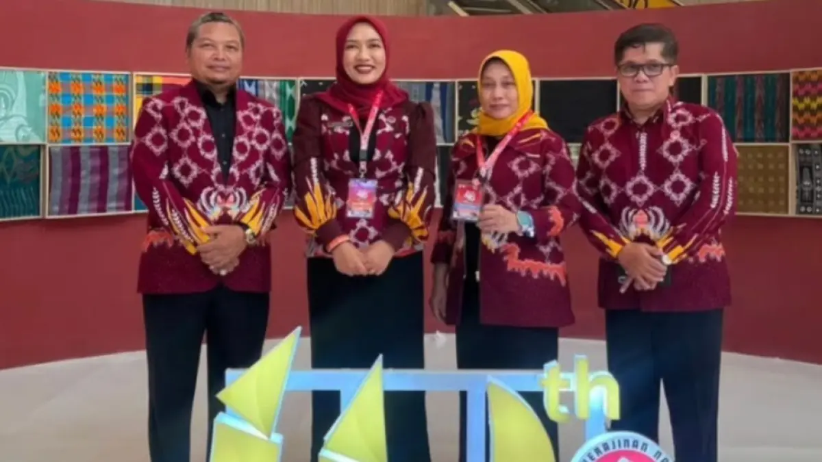 Jajaran pengurus Dekranasda Ngawi menghadiri peringatan HUT ke-46 Dewan Kerajinan Nasional (Dekranas) di Makassar. Foto: DPPTK NGAWI