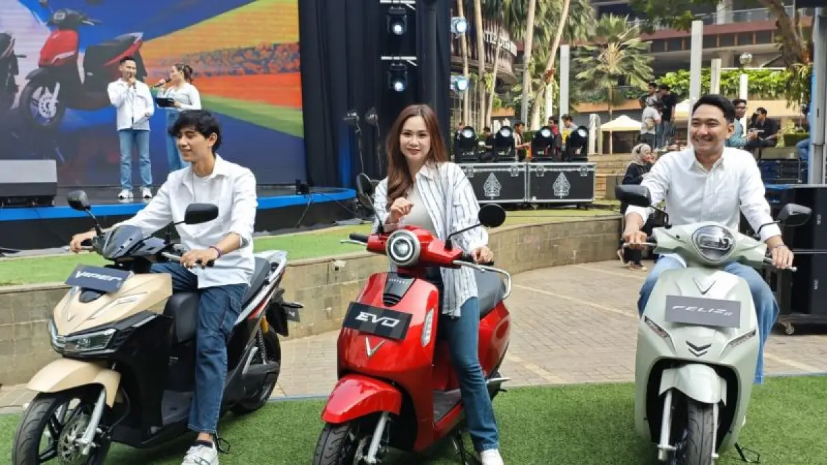 VinFast meluncurkan tiga motor listrik baru dengan banderol harga murah, mulai dari Rp 17 Jutaan.