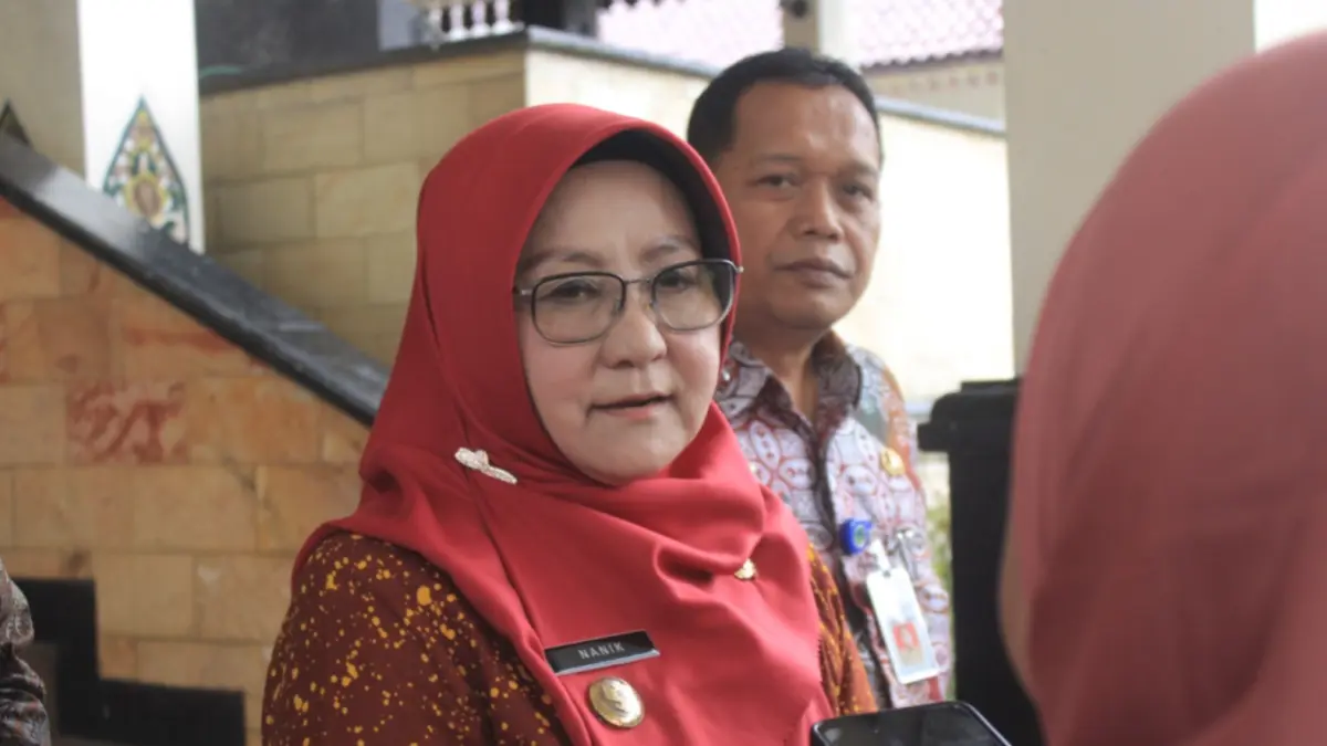 Bupati Magetan Nanik Endang Rusminiarti memaparkan tata kelola keuangan daerah dan upaya penagihan piutang pemerintah kabupaten. DOK RADAR MAGETAN