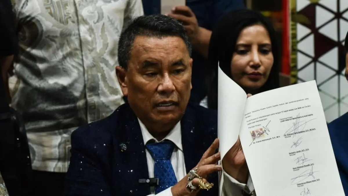Hotman Paris menjadi pengacara mantan Jampidsus, Febrie Ardiansyah, dalam kasus dugaan korupsi dan TPPU. (ANTARA)