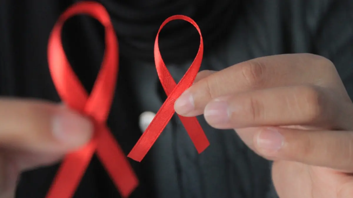 DETEKSI DINI: Ilustrasi penanganan HIV. Dinkes Magetan mencatat 80 kasus HIV hingga pertengahan 2026. AJI PUTRA/RADAR MAGETAN