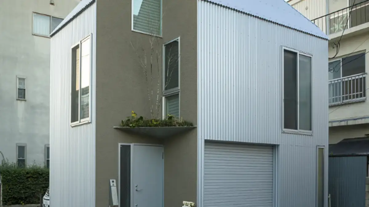 Tiny Home is Tall (BBC)