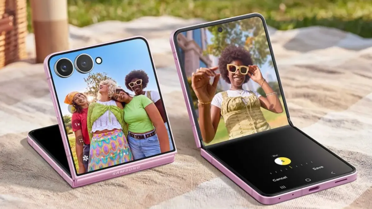 Samsung meluncurkan yakni Galaxy Z Flip 8 diiringi sejumlah pembaruan. (SAMSUNG)