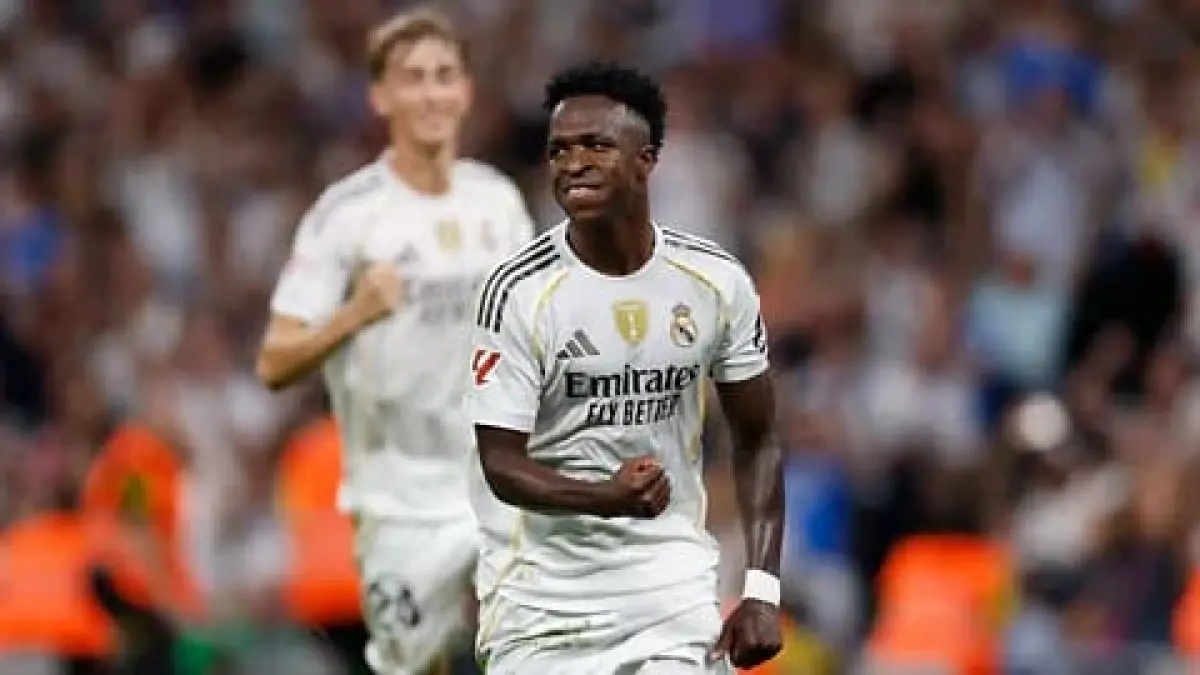 Vinicius jr penyerang dari tim Real Madrid (real madrid)