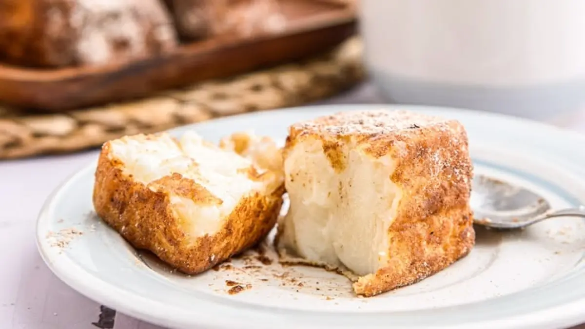 Leche Frita adalah dessert khas Spanyol berbahan dasar susu yang digoreng hingga renyah.