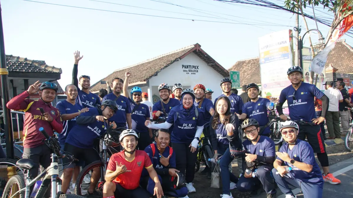 PT PLN (Persero) UP3 Madiun memeriahkan acara Fun Bike Hari Jadi ke-458 Kabupaten Madiun guna mengampanyekan gaya hidup sehat dan peduli penurunan emisi karbon.