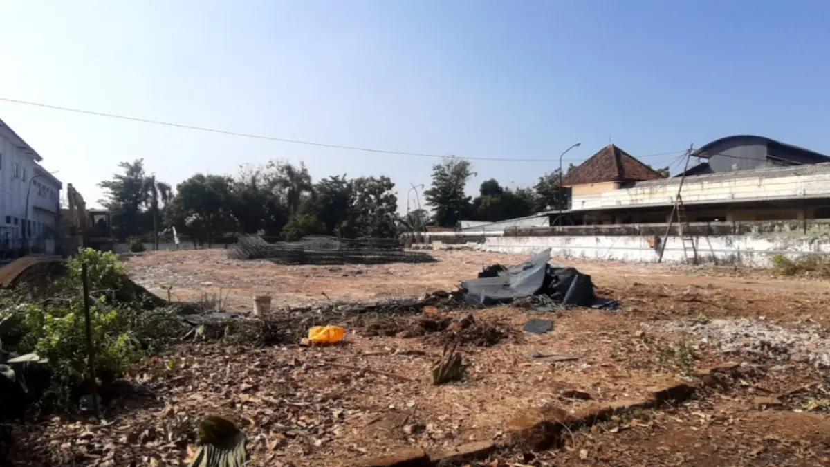 TRANSFORMASI: Pembangunan Pasar Beran mulai dikerjakan di lahan bekas rumah dinas wakil bupati Ngawi.