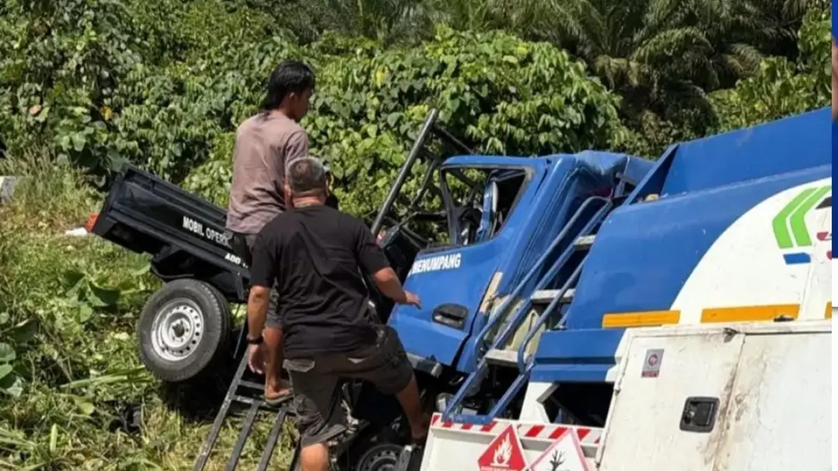 Tujuh Orang Tewas dalam Kecelakaan Rombongan Mahasiswa KKN di Mantewe (Kalimantan Post)