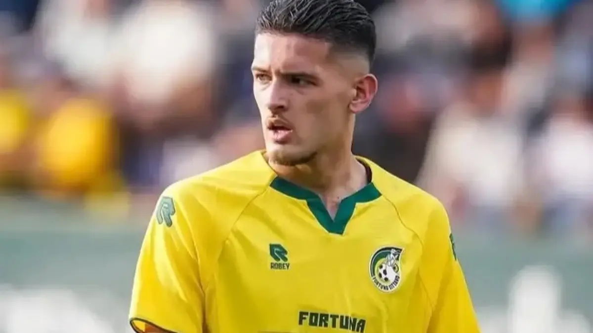 Justin Hubner pastikan tetap berkarier di Eropa.