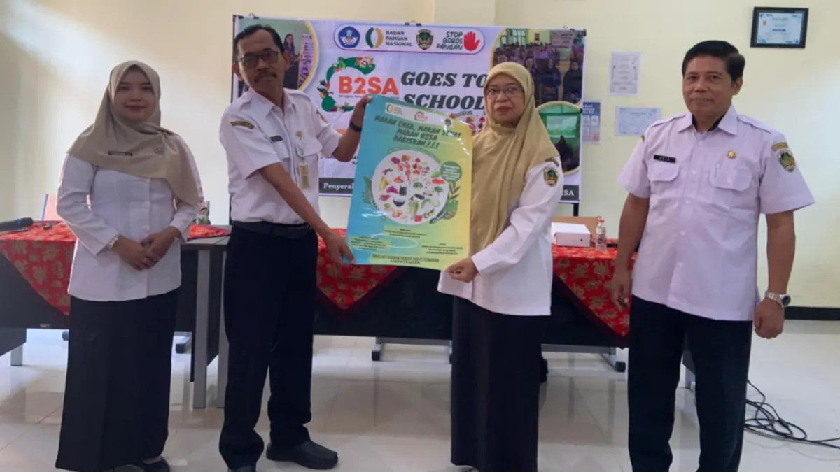 Siswa SMPN 2 Mejayan mengikuti edukasi pola konsumsi pangan B2SA dari DKPP Kabupaten Madiun untuk mendukung pencegahan stunting. Foto: Loditya Fernandez/Radar Caruban