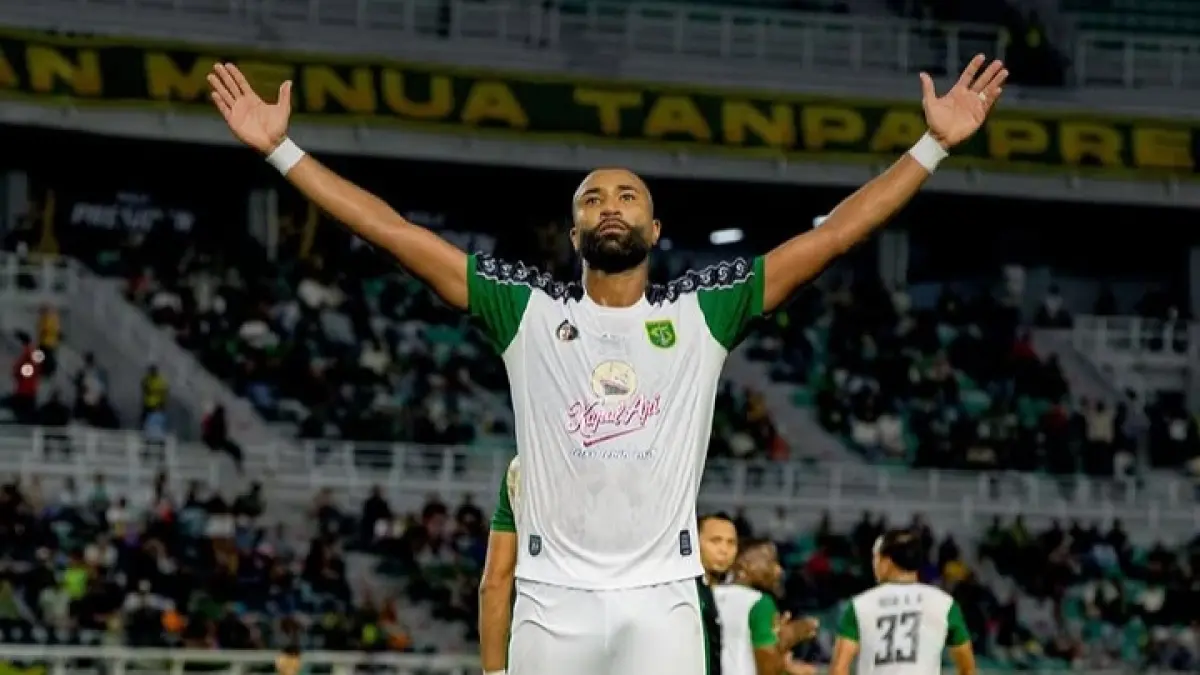 Persebaya akan hadapi Bhayangkara FC di match pertama.