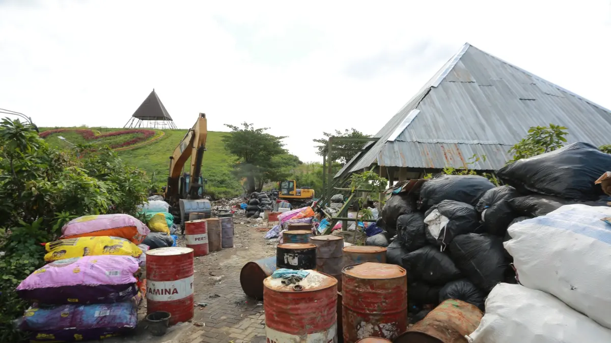 PILAH SAMPAH: DPRD Kota Madiun mendorong pemilahan sampah sejak dari rumah menyusul kapasitas TPA Winongo yang diperkirakan hanya mampu bertahan sekitar dua bulan dengan timbulan sampah mencapai 120 ton per hari. DOK RADAR MADIUN