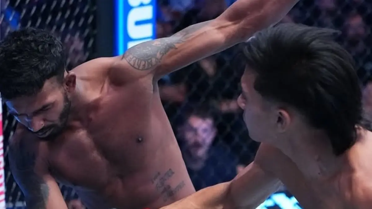 Bilal Hasan menang TKO dalam 45 detik. (Instagram)
