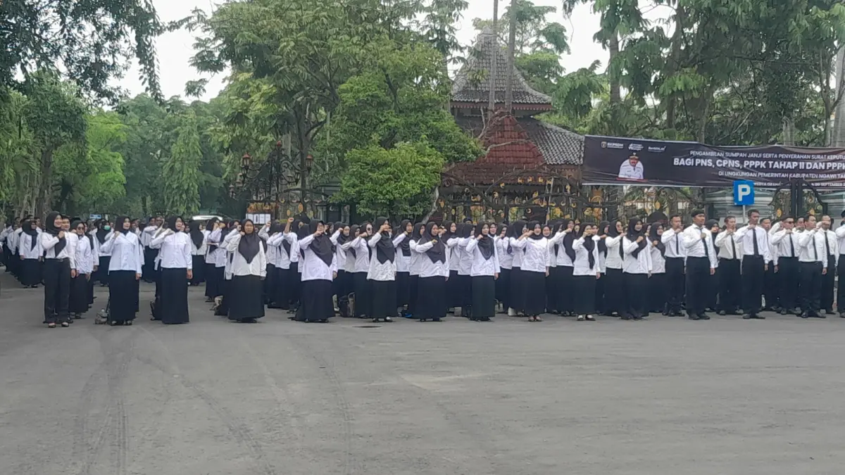 TUNGGU REGULASI: Sejumlah ASN Pemkab Ngawi mengikuti kegiatan beberapa waktu lalu. 