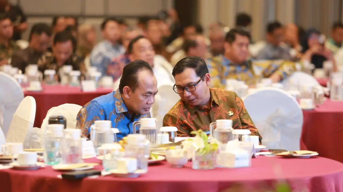 BIDIK KOTA KREATIF: Plt Wali Kota Madiun F. Bagus Panuntun menghadiri Sarasehan Pawitandirogo di Hotel Mercure, Jumat (21/8). Bagas Bimantara/Jawa Pos Radar Madiun