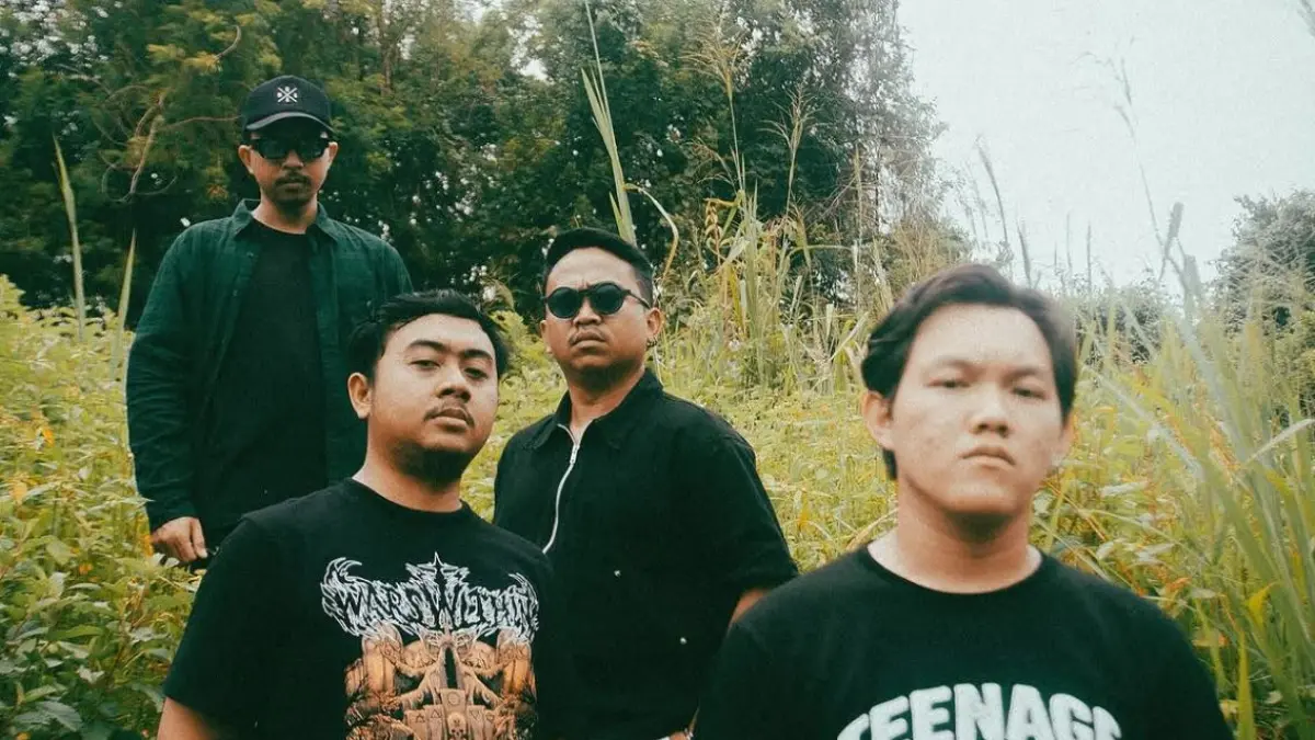 CONSVRGE asal Nganjuk melepas Poison I Prefer, single metallic hardcore gelap yang menjadi pembuka menuju EP terbaru mereka.