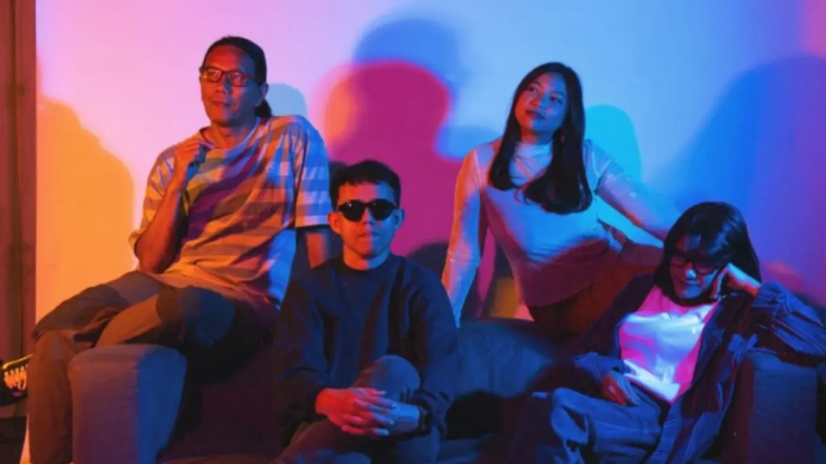 Seaside kembali lewat Same Old / Same New, album kedua yang meramu dream pop, shoegaze, nostalgia, dan warna baru bersama Nabila.
