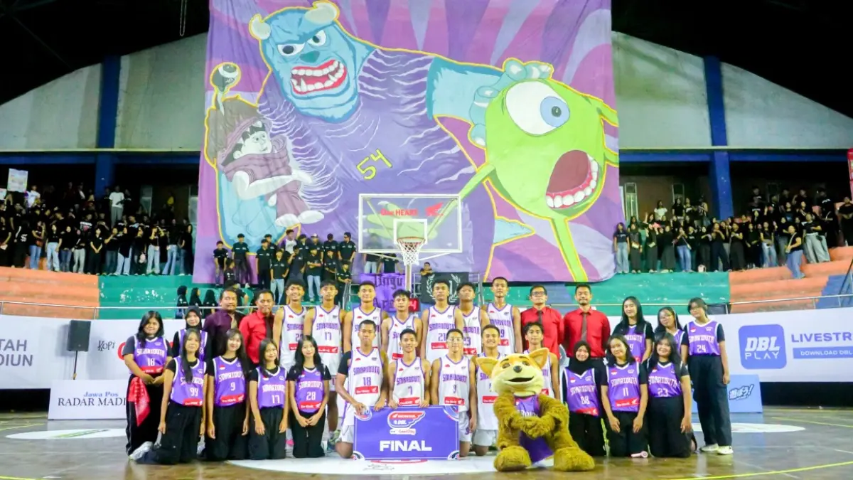Smariduta mengirim tim boys dan girls ke partai puncak Honda DBL with Kopi Good Day 2026 East Java-West setelah melewati Fantastic Four.