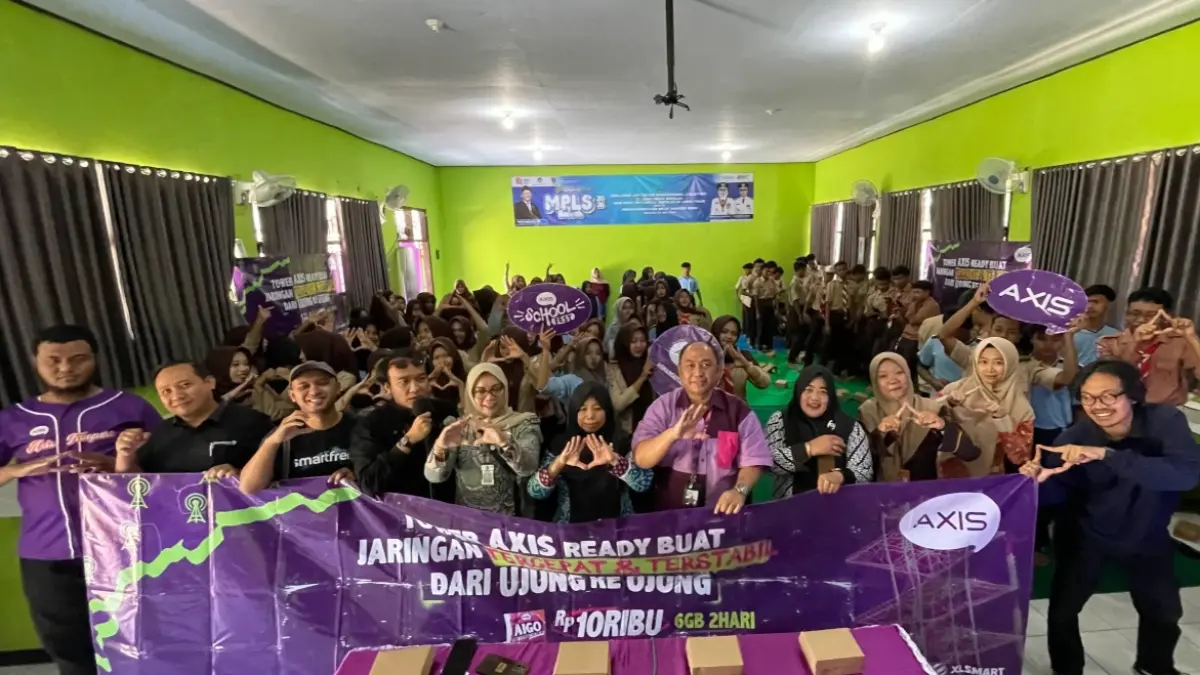 AXIS School Fest 2026 membekali ratusan siswa SMAN 1 Jenangan dengan public speaking, jurnalistik, dan literasi digital.