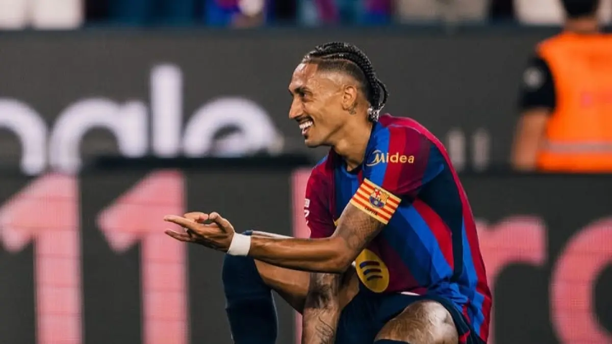 Selebrasi Raphinha usai cetak gol. (IG Barcelona)