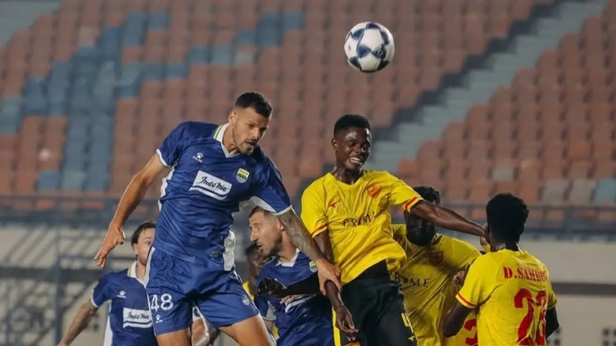 Persib saat melawan Manila Digger. 
