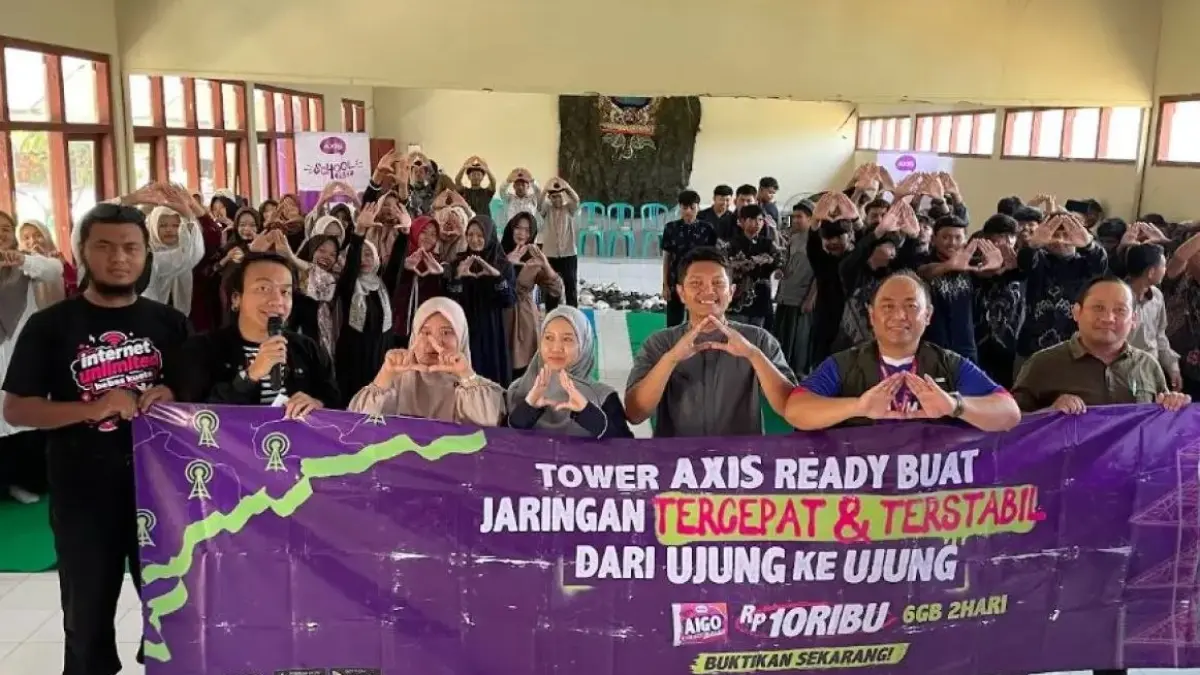 SMK Sore 1 Ponorogo menjadi sekolah pamungkas yang disambangi XLSmart bersama Jawa Pos Radar Madiun dalam rangkaian AXIS School Fest 2026 dengan pembekalan jurnalistik, public speaking, dan literasi digital, Senin (31/8).
