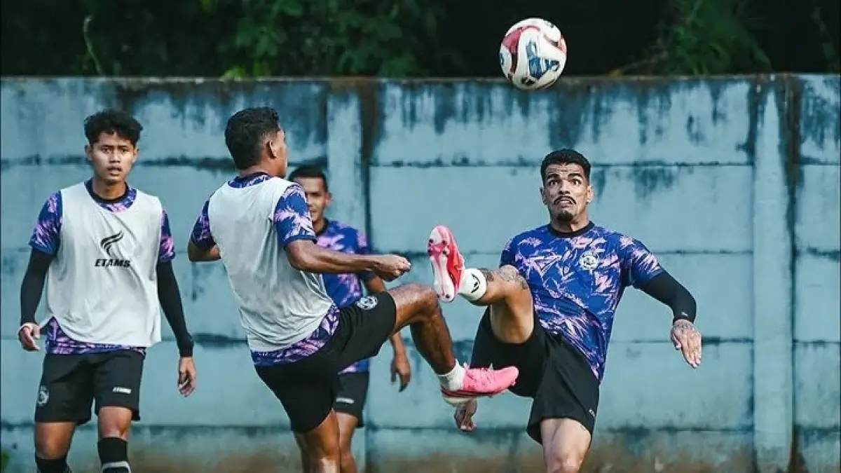 Skuad Arema saat latihan. (IG Arema FC)