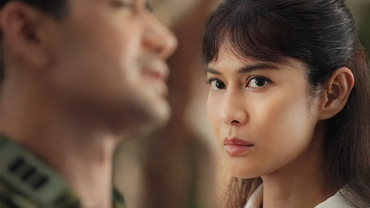 Film ini mengusung pemeran utama Reza Rahadian dan Dian Sastro.