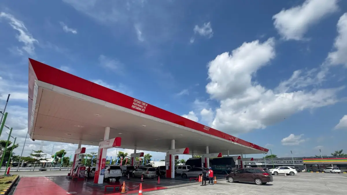 PERKETAT PENGAWASAN: Pertamina Patra Niaga menjatuhkan sanksi terhadap 237 SPBU di wilayah Jatimbalinus hingga awal September 2026. 