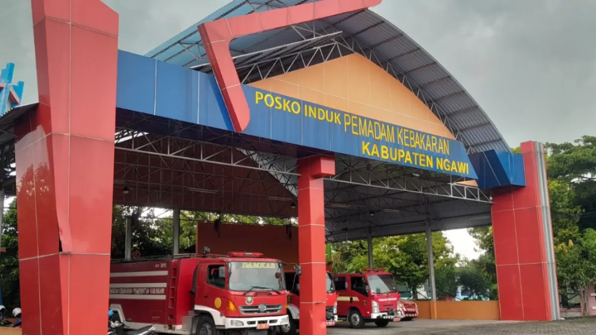 PEREMAJAAN ARMADA: Posko Induk Damkar Ngawi. Asep Syaeful Bachri/Jawa Pos Radar Ngawi