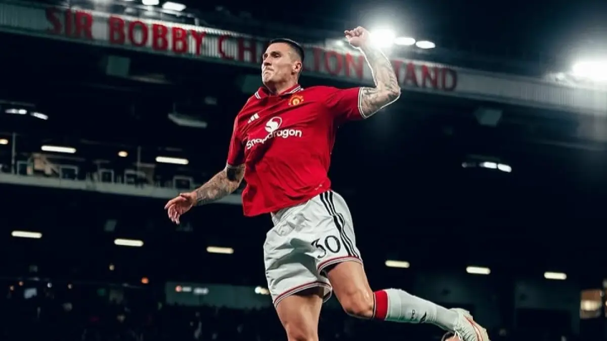 Selebrasi Sesko usai cetak gol dini hari tadi. (IG MU)