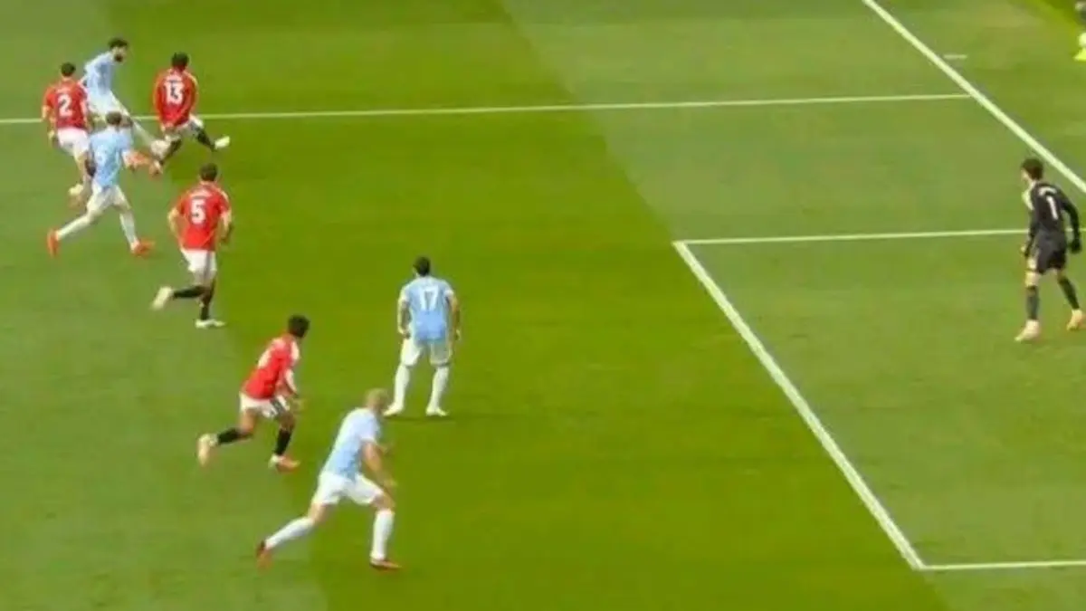 Pro Ref meminta maaf kepada Manchester United atas kesalahan VAR dalam mengesahkan gol Erling Haaland di laga Derby Manchester. (FACEBOOK)