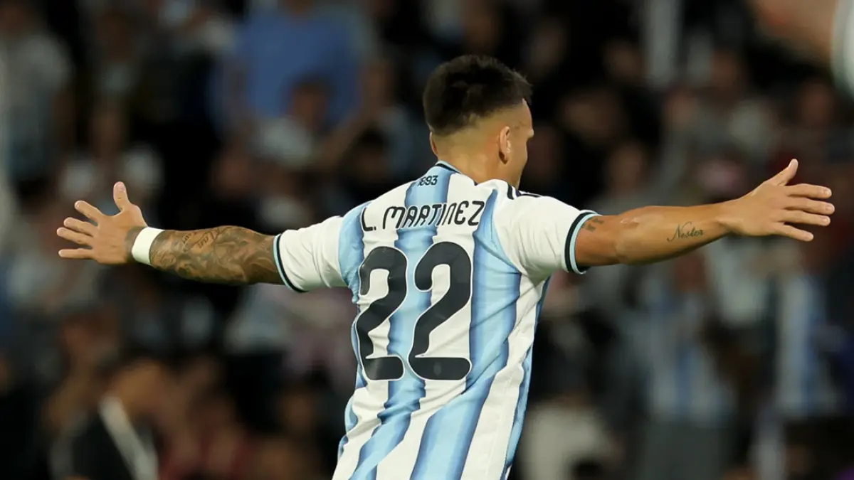 Selebrasi Lautaro Martinez usai cetak gol. (AFA)