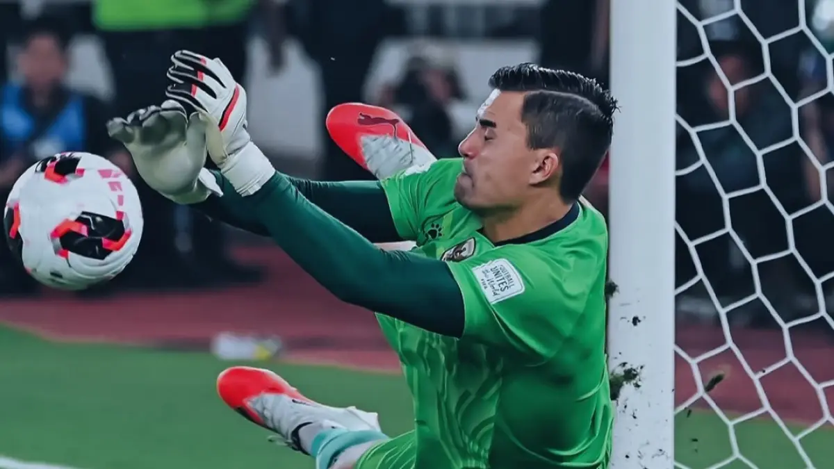 Emil Audero tampil solid tadi malam. (Vidio)