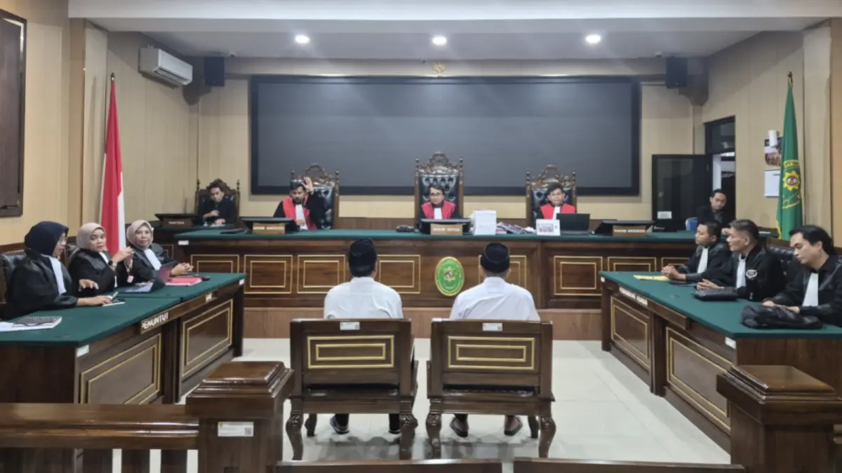 PEMBACAAN PUTUSAN: Persidangan perkara pengelolaan dana KSPPS MSI di PN Magetan, Selasa (6/10).
