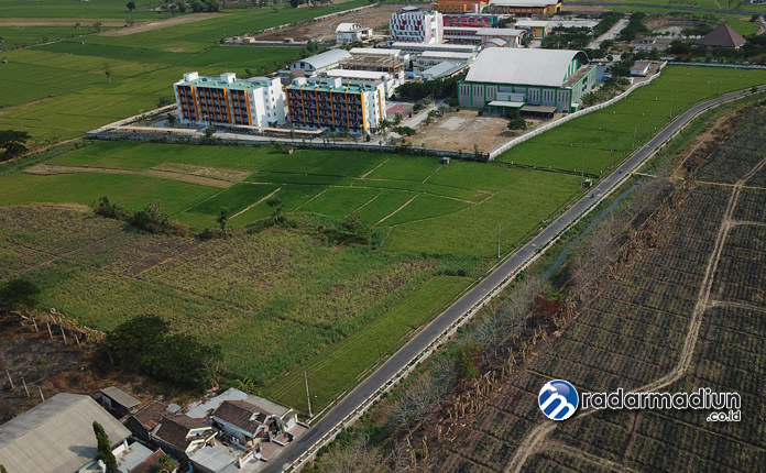 TANAH BENGKOK: Lahan seluas 15 hektare di Kelurahan Nambangan Lor, Manguharjo, bakal dimanfaatkan untuk pembangunan PeceLand.