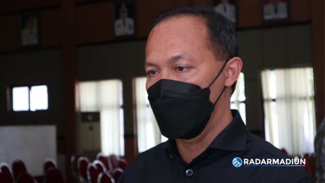 Kajari Pacitan Hendri Antoro.