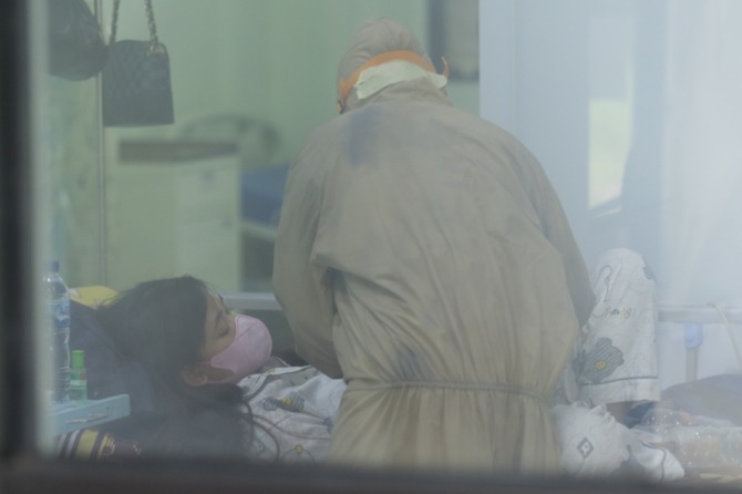 VARIAN BARU: Pasien omciron yang dirawat di RSUD Dolopo kini telah dinyatakan sembuh. (DOK RADAR MADIUN)