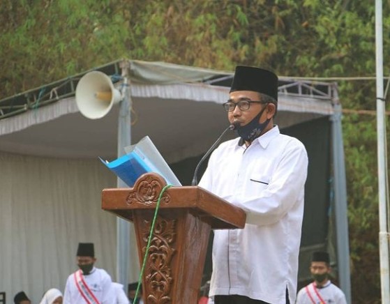 AKTIF: Agus Mushoffa Izzuddin belajar pengelolaan pondok pesantren dengan nyantri di berbagai ponpes. (ISTIMEWA)