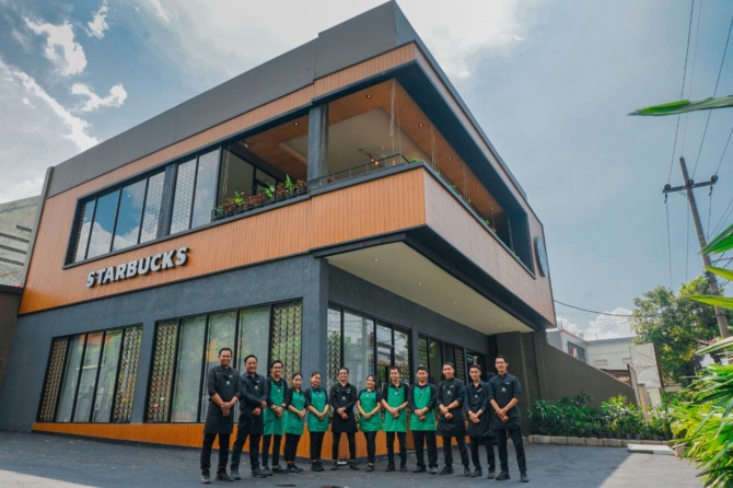 GERAI KOPI: Starbucks Indonesia menanamkan modalnya di Kota Madiun karena dinilai memiliki potensi pasar bagus. (DOK RADAR MADIUN)