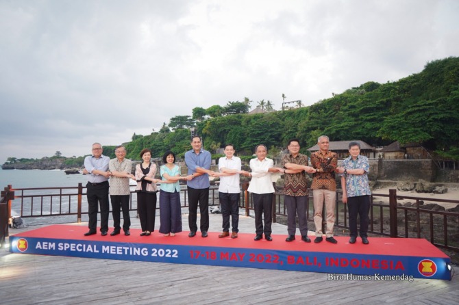 EKONOMI: Menteri Perdagangan RI, Muhammad Lutfi menggelar Pertemuan Khusus Para Menteri Ekonomi ASEAN (ASEAN Economic Ministers’ Special Meeting) yang dilaksanakan di Bali pada 17–18 Mei 2022. (ISTIMEWA)