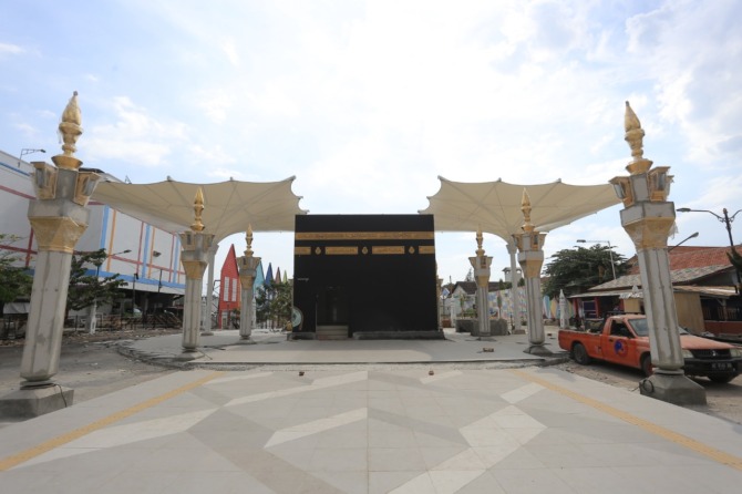 SEGERA RAMPUNG: DPUPR Kota Madiun kejar tayang menuntaskan pengembangan objek wisata religi di kawasan Sumber Wangi. (BAGAS BIMANTARA/JAWA POS RADAR MADIUN)