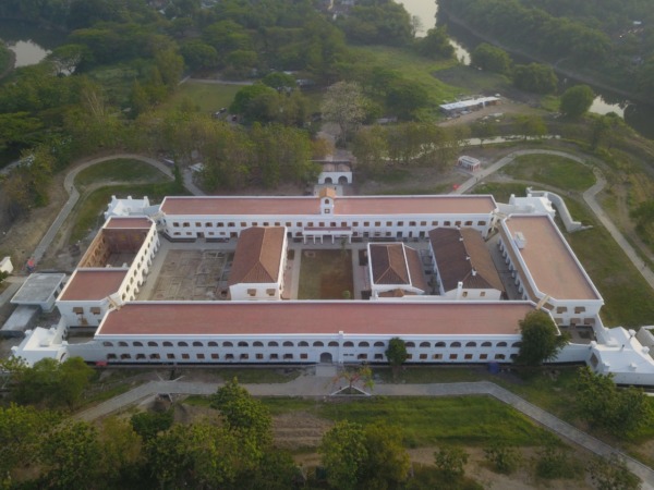 SEJARAH: Kawasan Benteng Pendem ketika difoto dari udara. (R BAGUS RAHADI/JAWA POS RADAR NGAWI)