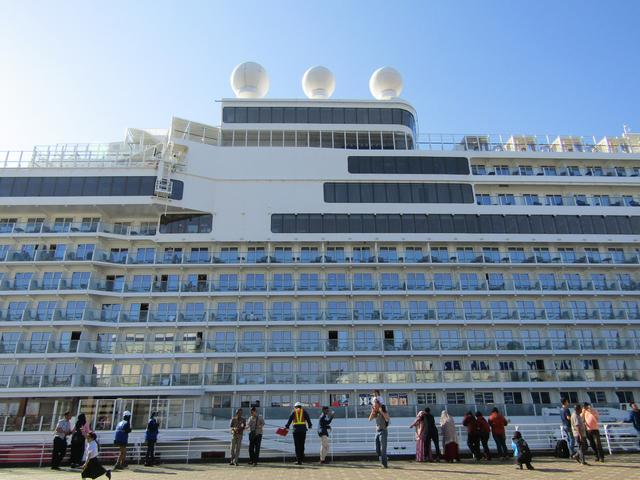Kapal Pesiar Surabaya North Quay