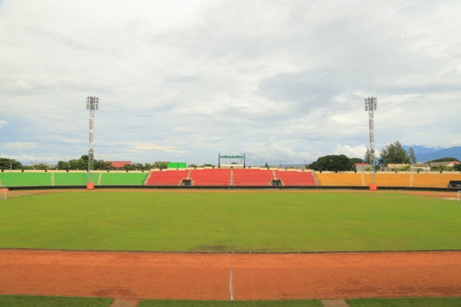 FASILITAS UMUM: Stadion Wilis Kota Madiun selalu dirawat rutin baik digunakan untuk kegiatan atau tidak. (BAGAS BIMANTARA/JAWA POS RADAR MADIUN)