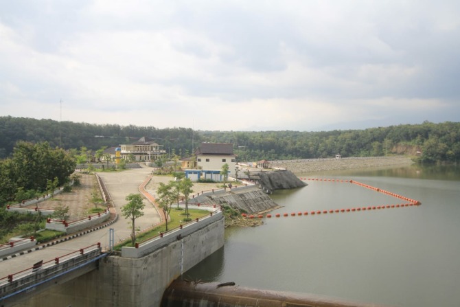 INFRASTRUKTUR PENGAIRAN: Bendungan Bendo memberi manfaat bagi 7.800 hektare area irigasi. (AJI PUTRA/JAWA POS RADAR PONOROGO)